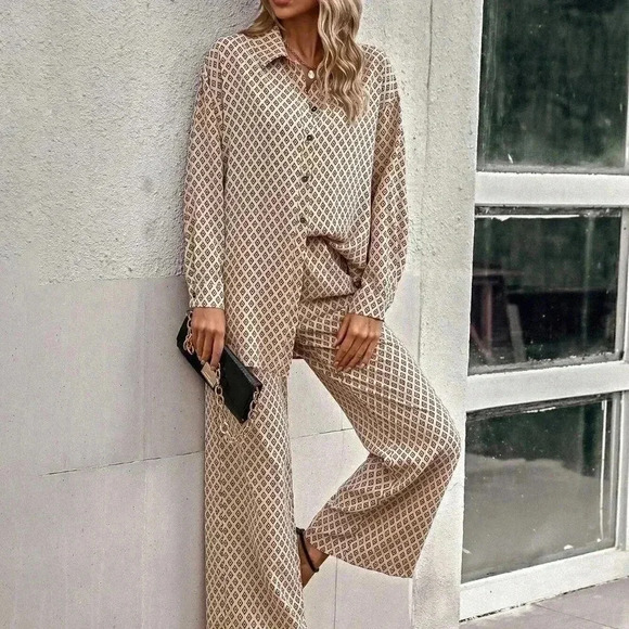 Apricot Casual Womens Allover Print Drop Shoulder Shirt & Wide Leg Pants - Picture 3 of 5